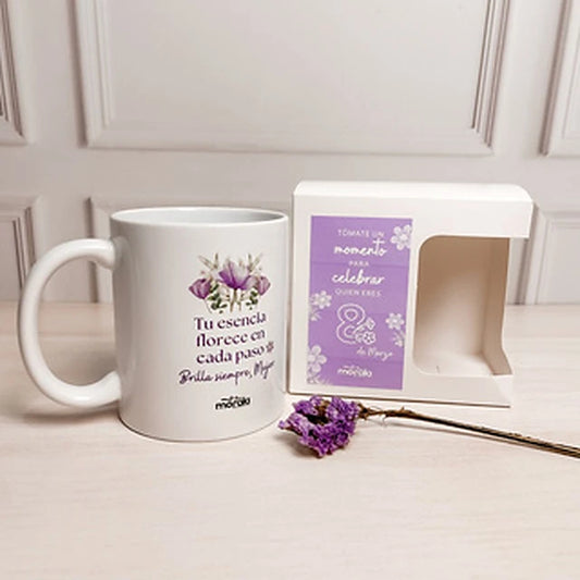 Box Blanco con Taza y Mensaje Corporativo