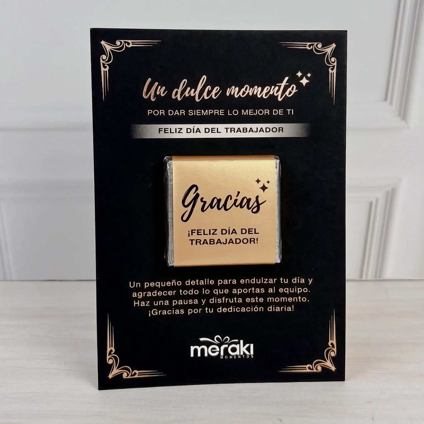 Tarjeta con chocolate de agradecimiento