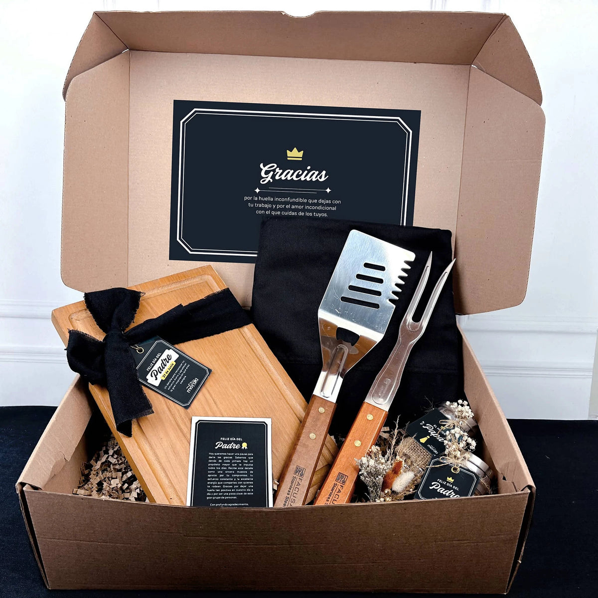 Box Parrillero Personalizado con Tabla y Mandil