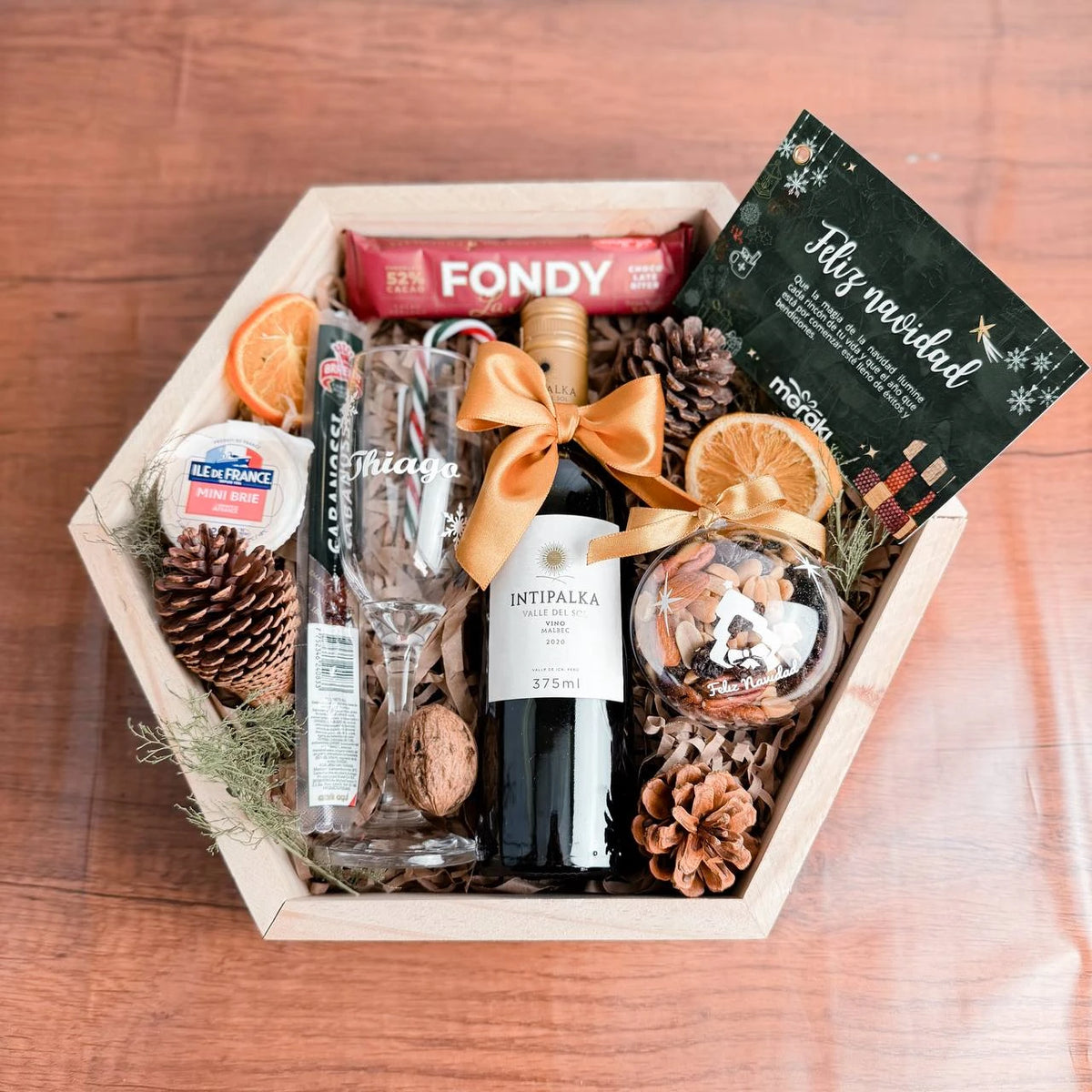 Box Navideño con Vino y Copas
