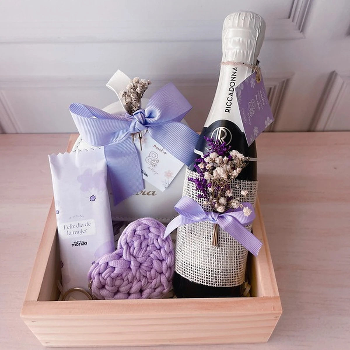 Box de Pino con Joyero y Corazón