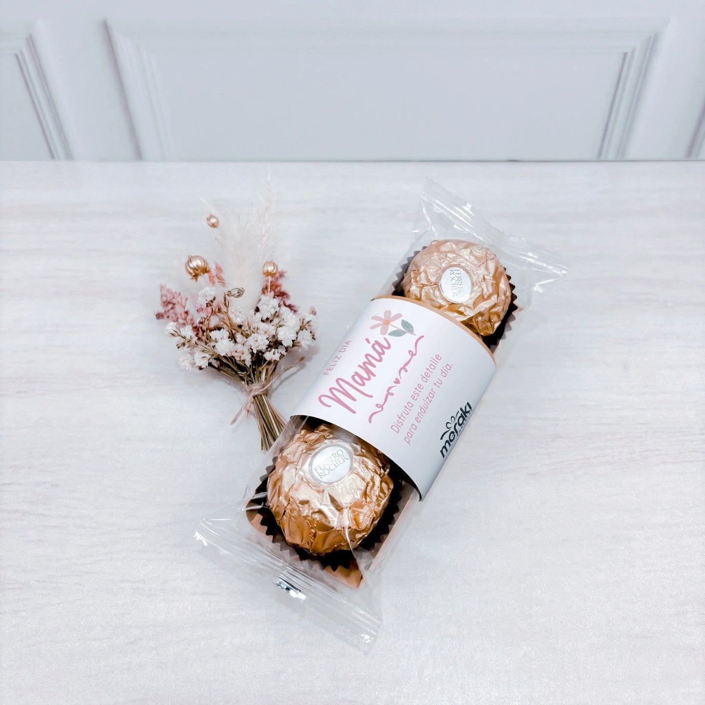 Chocolates y Ramo Para Mamá