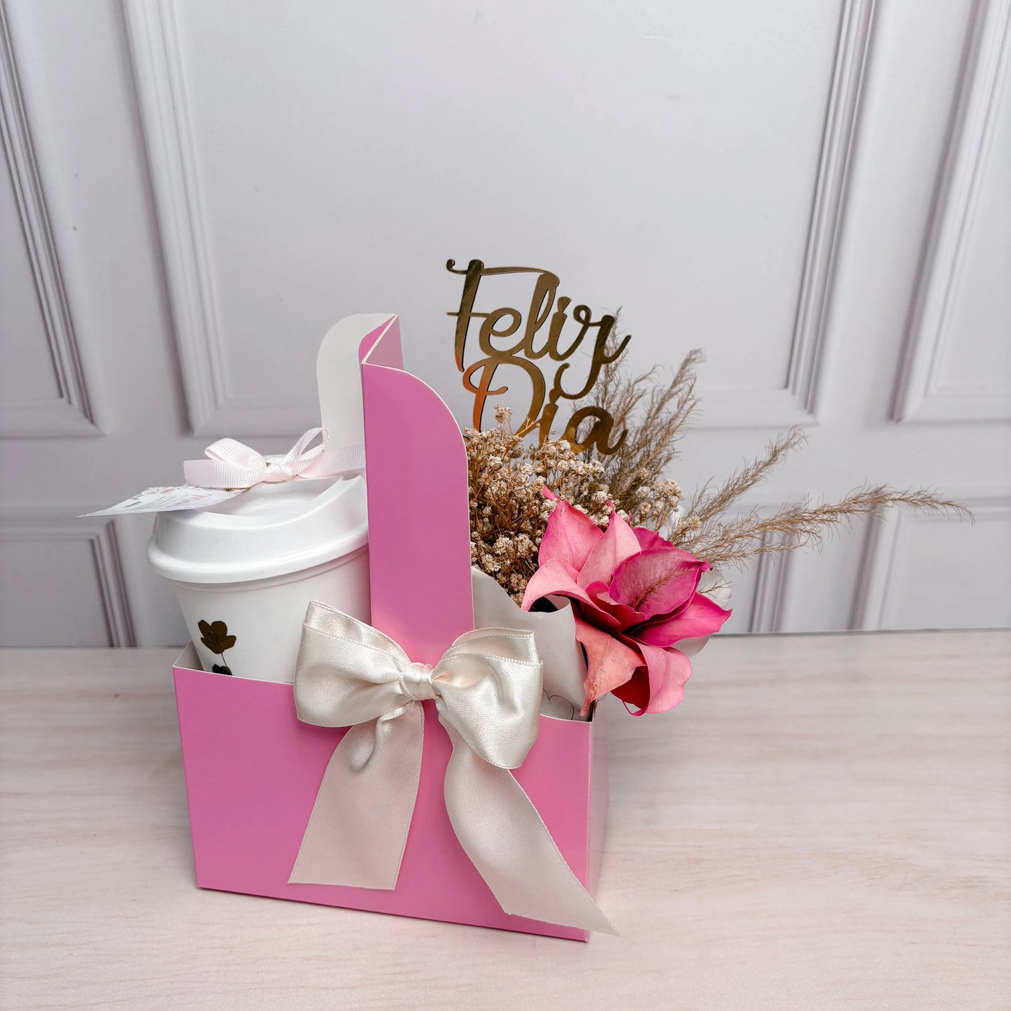 Canasta Rosa Con Vaso