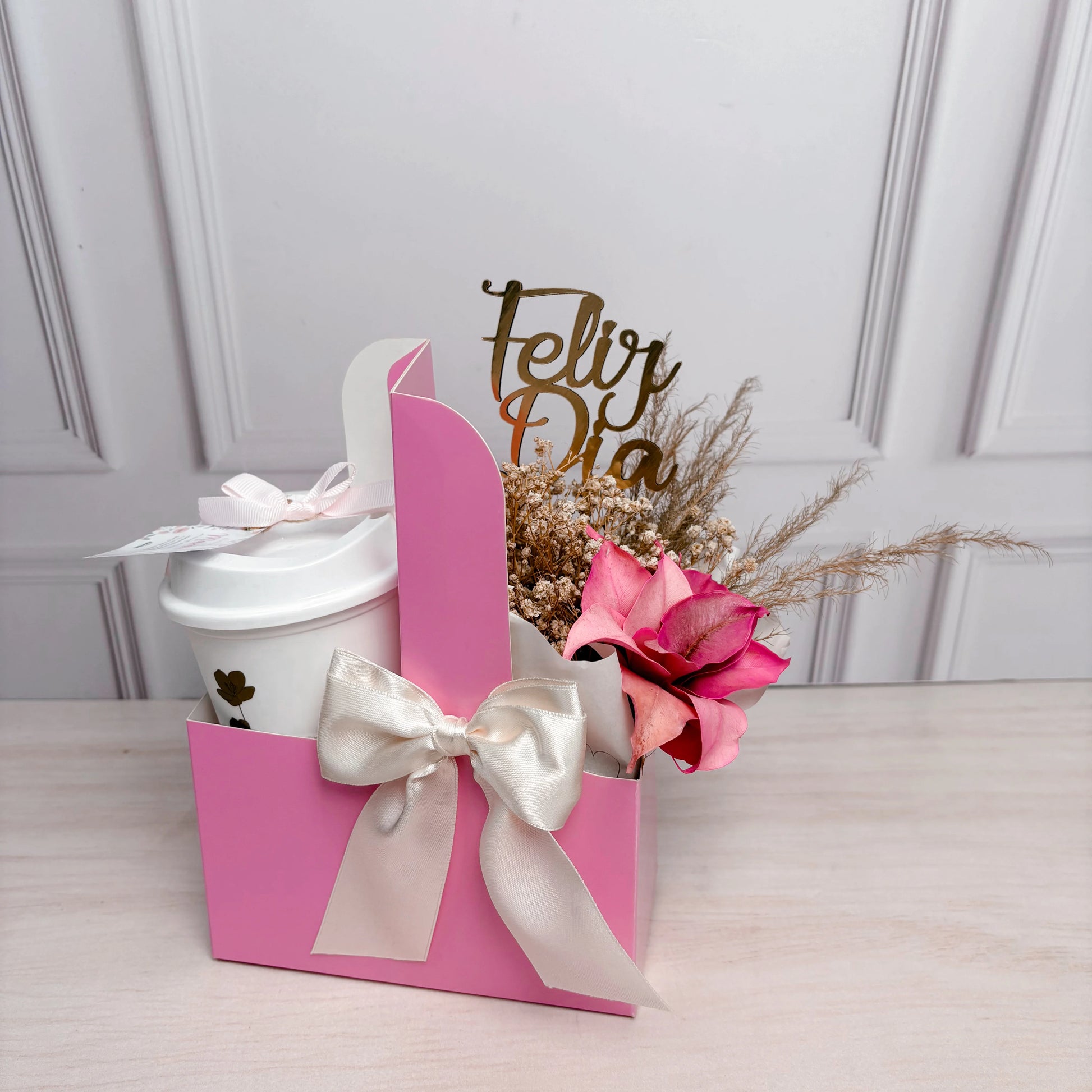 Canasta Rosa Con Vaso