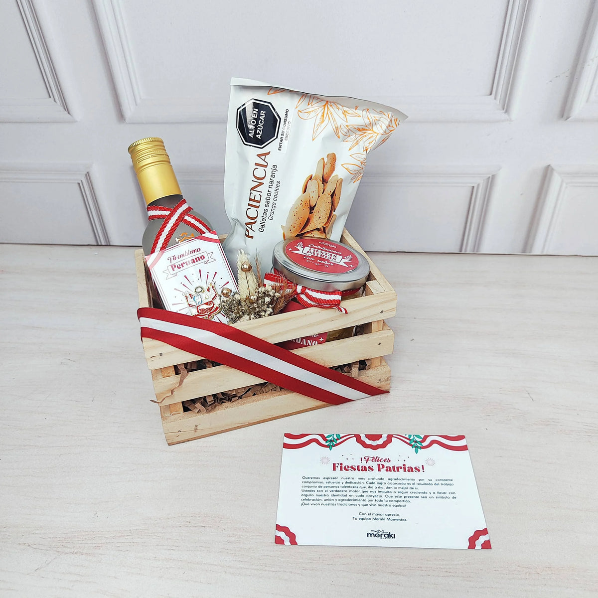 Box de Pino con Pisco y Flores Secas